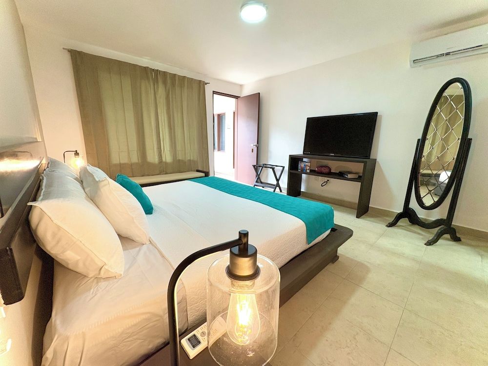 Hotel Aria Quinta Avenida & Rooftop Playa del Carmen Superior Double Room, 1 King Bed 13