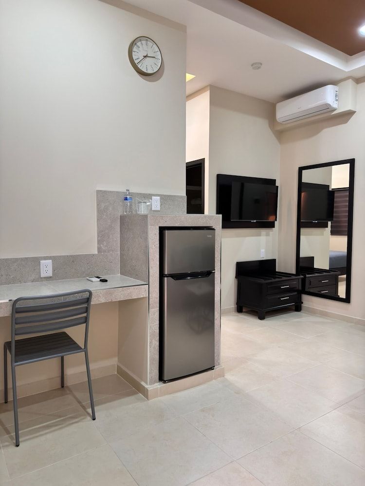 HOTEL SOCRAM GH Standard Suite, 1 Queen Bed, Air conditioning, Ground Floor 6