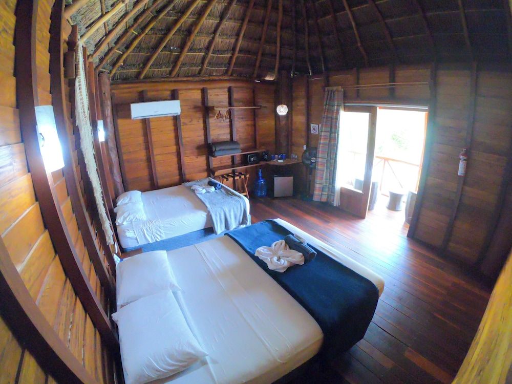 Cabañas Palmeras de Mahahual Superior Double Room, Balcony, Sea View 3