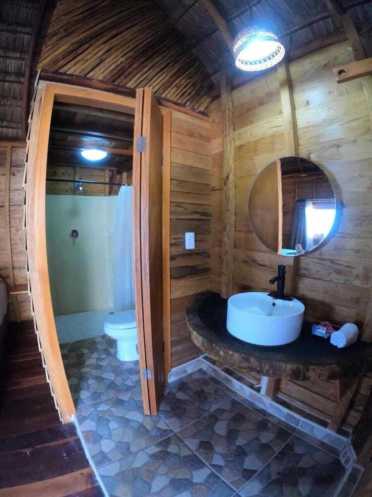 Cabañas Palmeras de Mahahual Deluxe Room, Balcony, Sea View 9