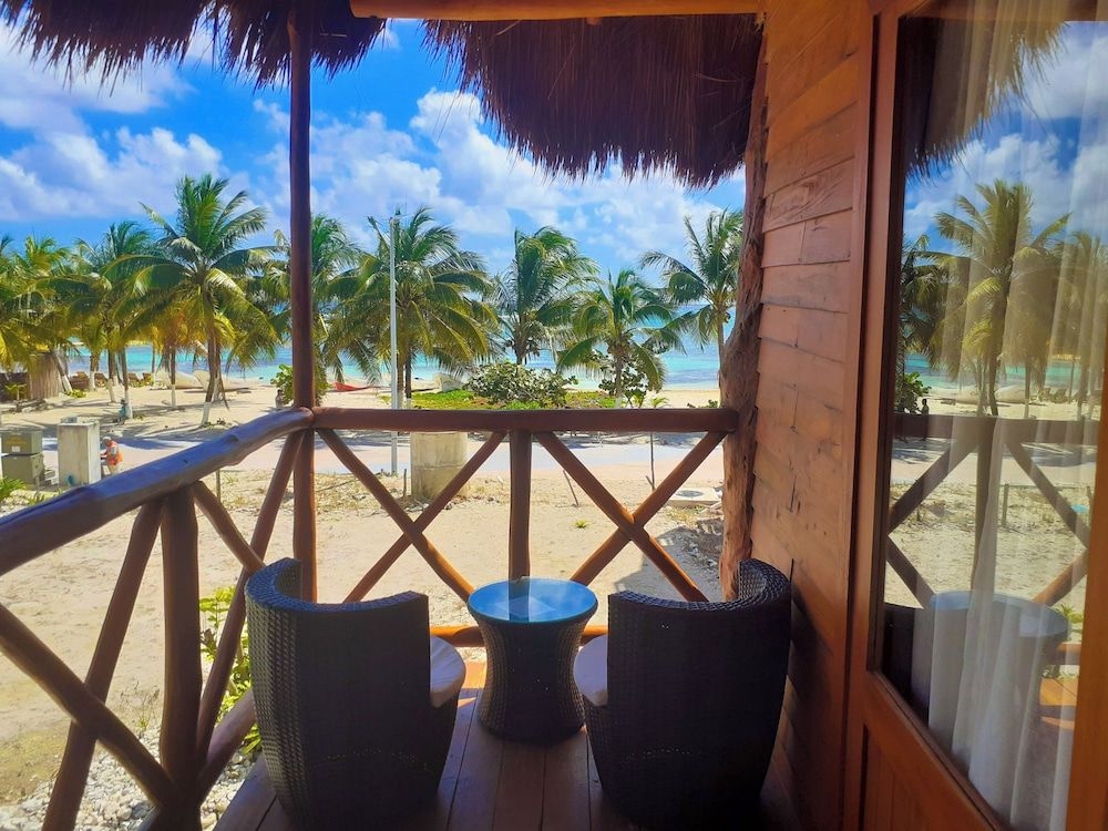 Cabañas Palmeras de Mahahual Deluxe Room, Balcony, Sea View 7