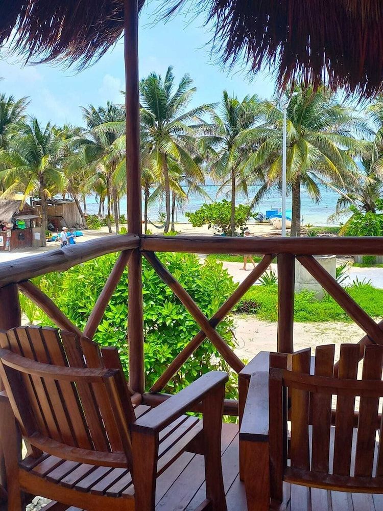 Cabañas Palmeras de Mahahual Deluxe Room, Balcony, Sea View 6