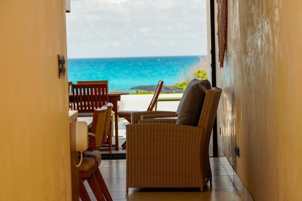 Villas Eclipse by Andiani Travel Deluxe Villa, Patio, Sea View 17