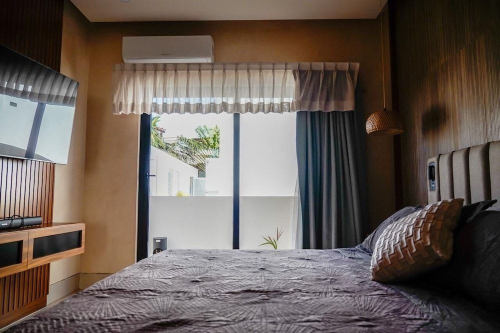 Villas Eclipse by Andiani Travel Deluxe Villa, Patio, Sea View 2