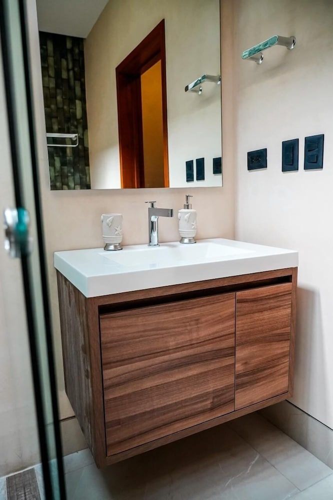 Villas Eclipse by Andiani Travel Deluxe Villa, Patio, Sea View 25