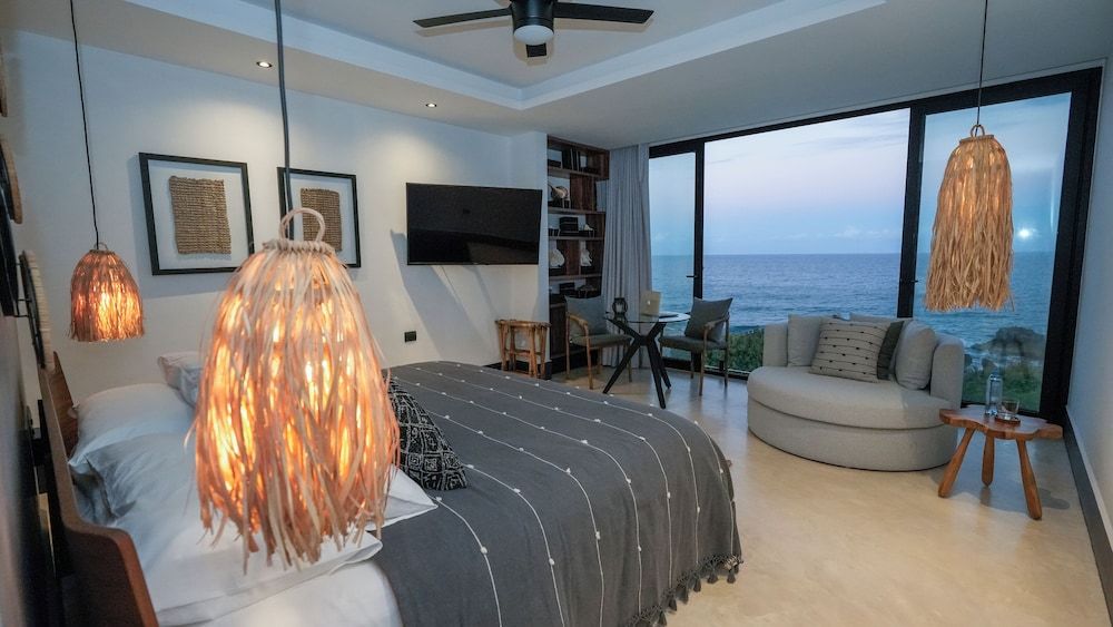 Luxury Apartment, 3 Bedrooms, Sea View, Tower