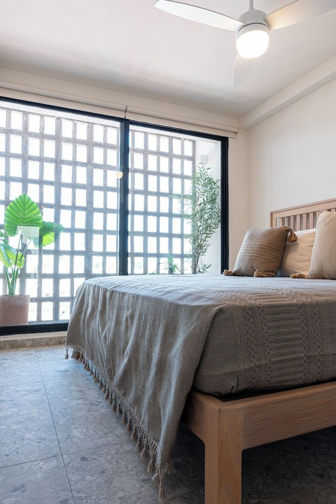 Standard Apartment, 1 King Bed with Sofa bed