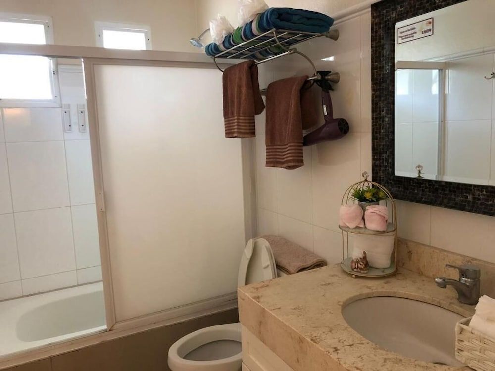 Villa Segovia Cozumel Comfort Quadruple Room 14