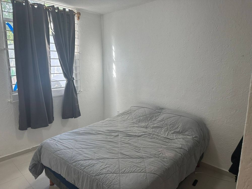 House, 2 Bedrooms, Accessible, Smoking