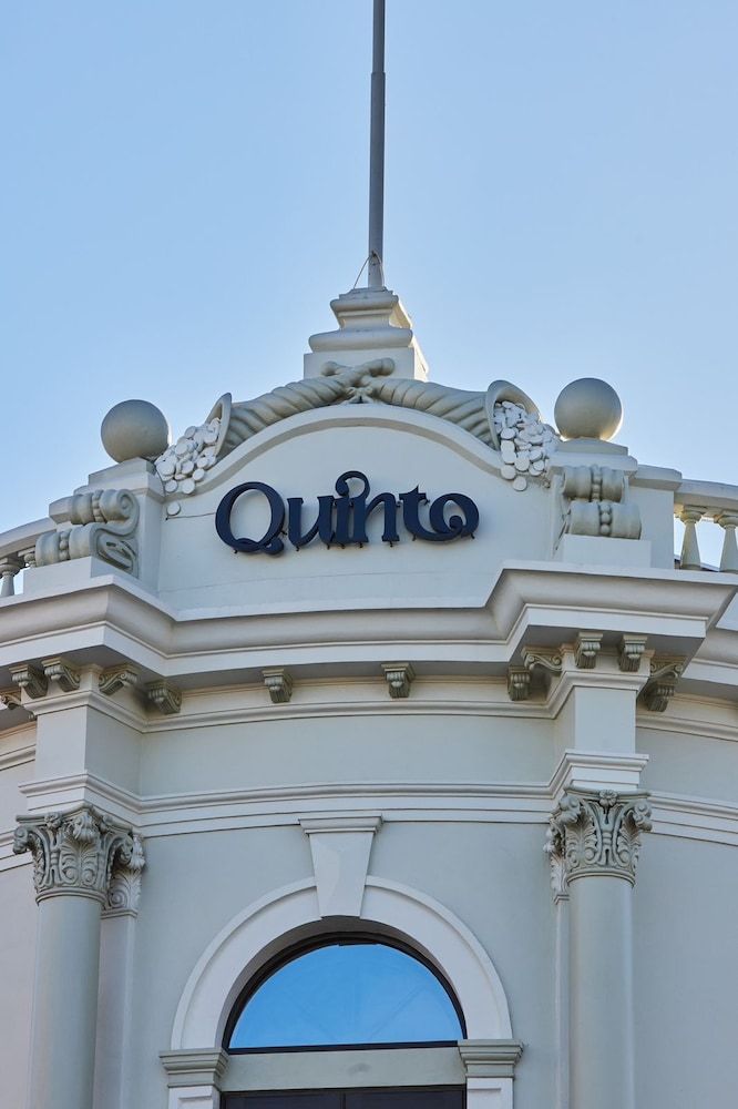 Quinto Hotel Boutique