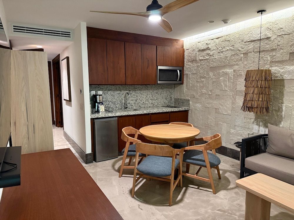 Hotel Mundo Maya Palenque Junior Suite 10