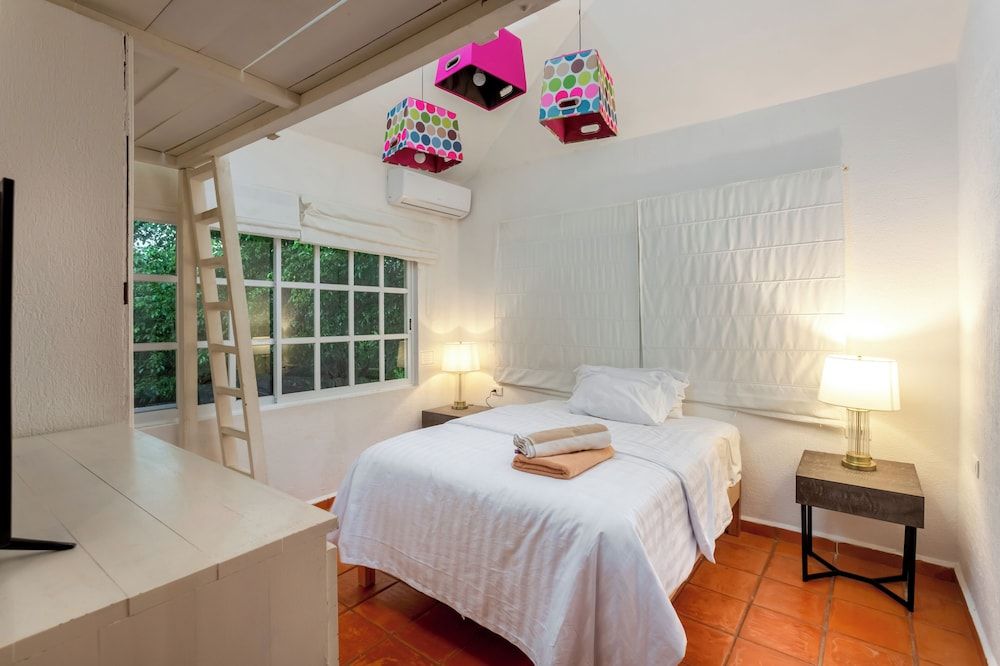 Villas Paraiso by Andiani Exclusive Villa, Patio 5