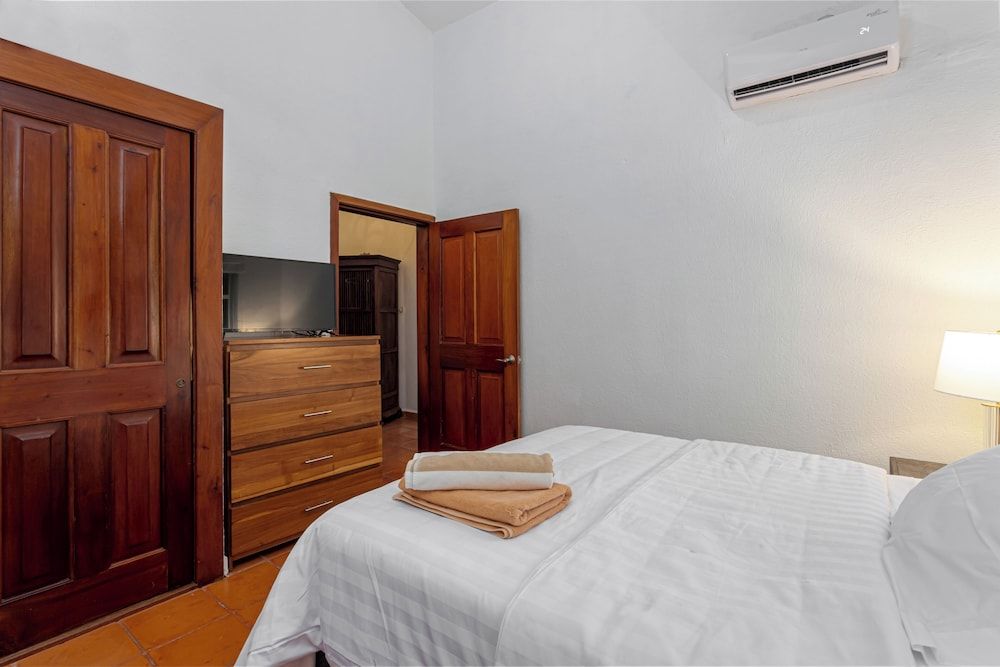 Villas Paraiso by Andiani