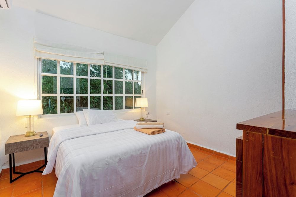 Villas Paraiso by Andiani Exclusive Villa, Patio 4