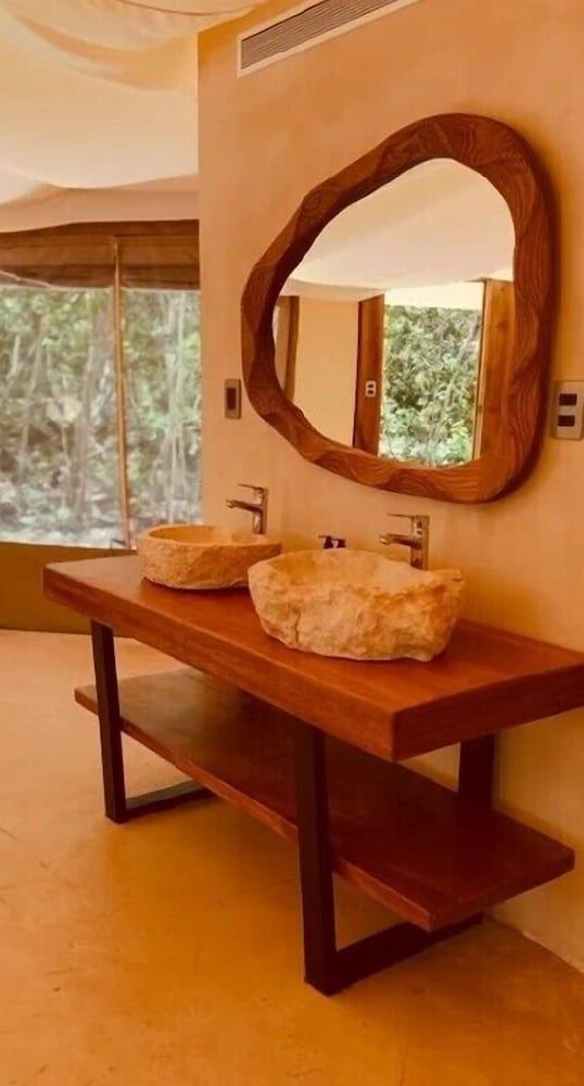 LJs Chichikan Eco Luxury Retreat Luxury Double Room, Valley View 5