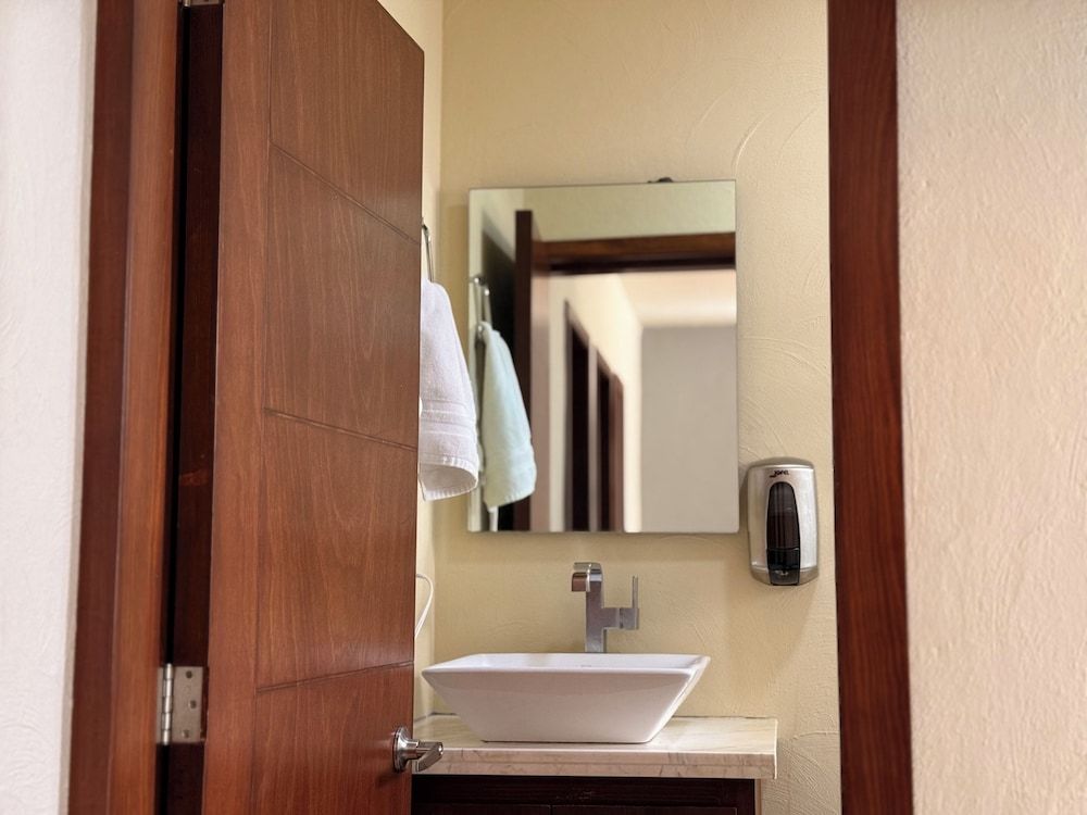 Villa La Palma Hotel Signature Villa, Balcony, Courtyard View 26