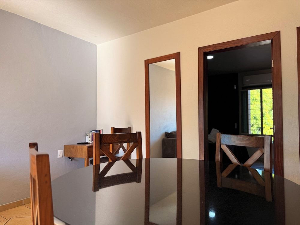 Villa La Palma Hotel Signature Villa, Balcony, Courtyard View 13