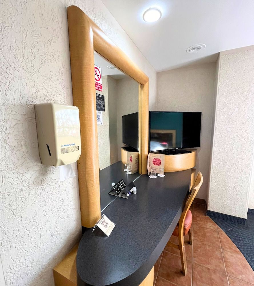 Autoparador del Valle Standard Room 13