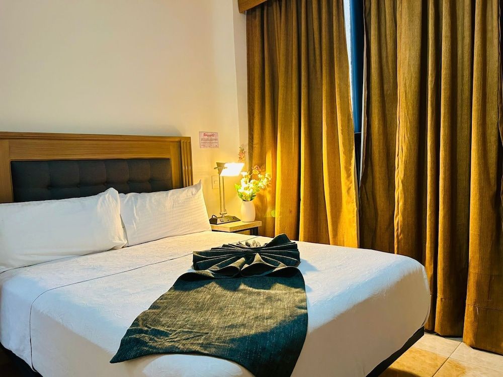 Hotel Grand Lion Basic Single Room, Mountain View 9