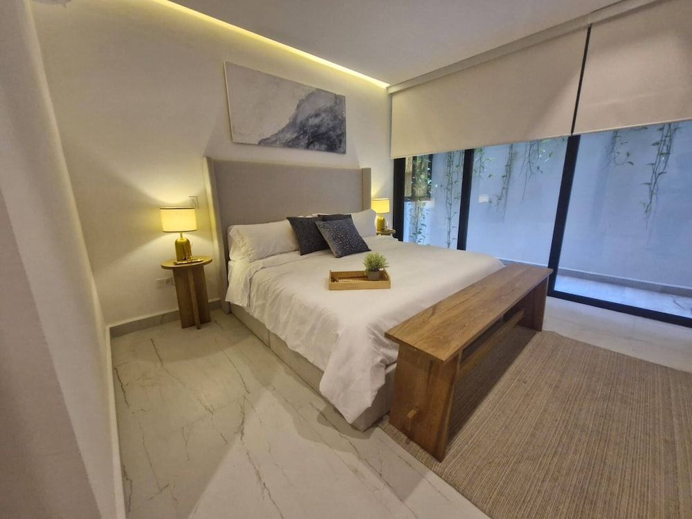 Apartment, 2 Bedrooms, Accessible, Smoking