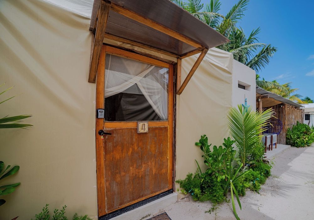 Arena y Mar Seaside Glamping Adults Only Standard Tent 10