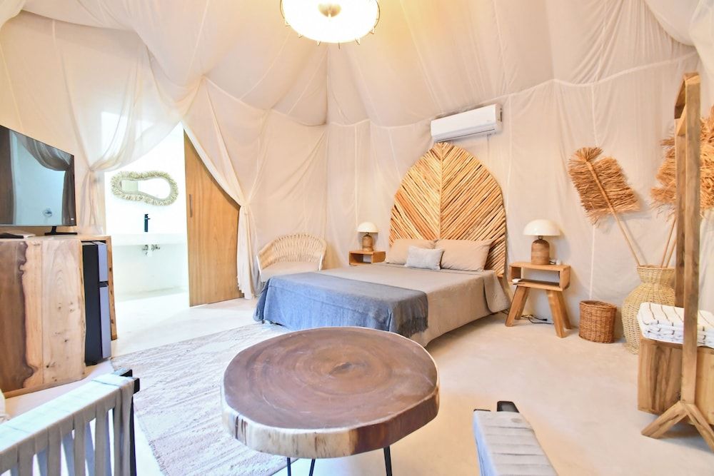Arena y Mar Seaside Glamping Adults Only Superior Tent 22