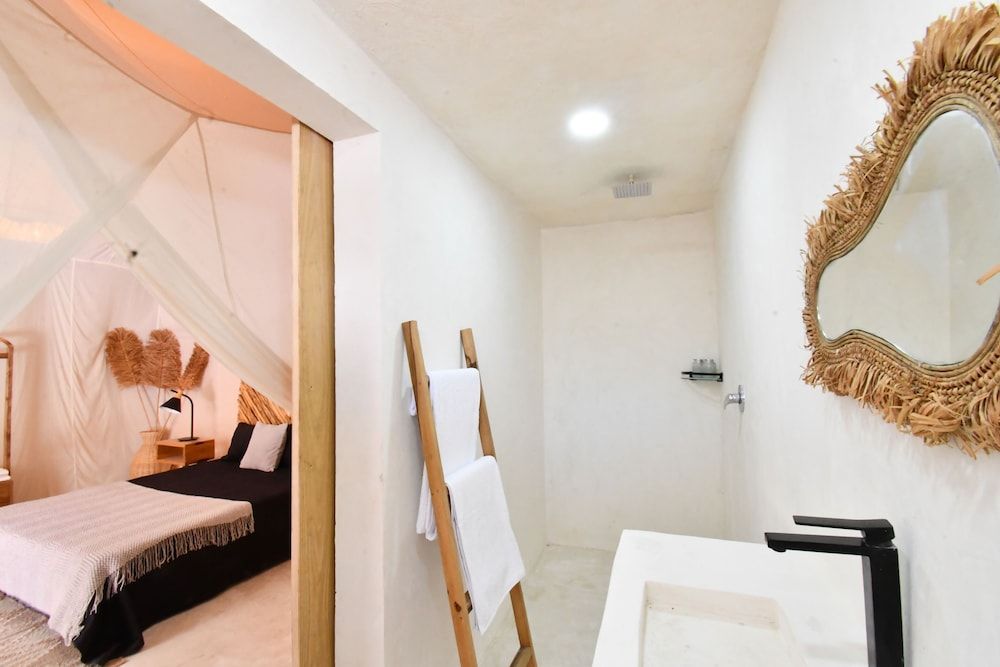 Arena y Mar Seaside Glamping Adults Only Superior Tent 30