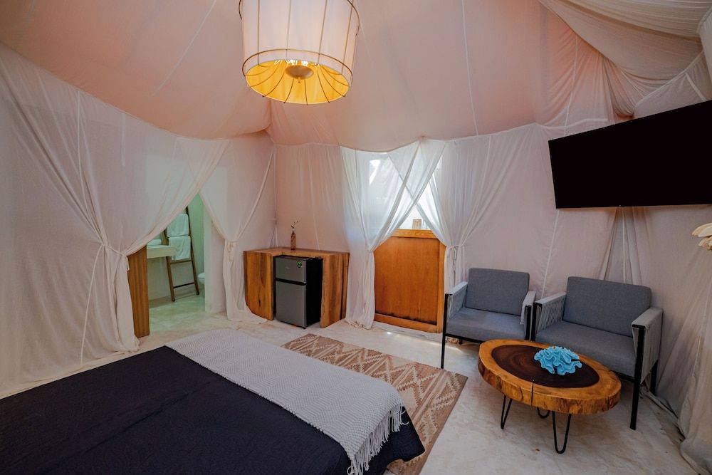 Arena y Mar Seaside Glamping Adults Only Superior Tent 25