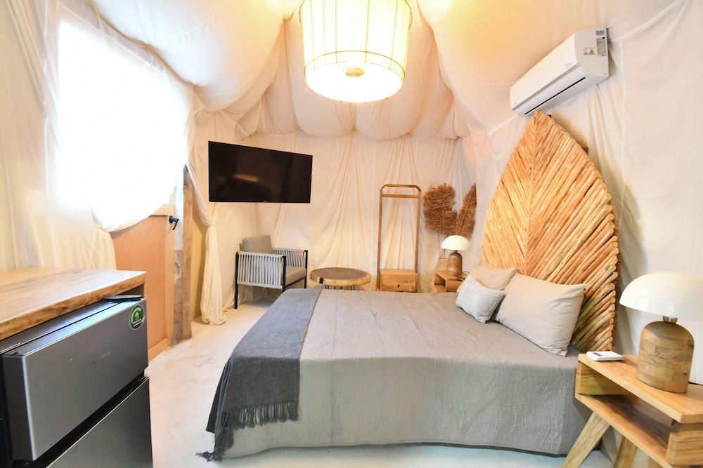 Arena y Mar Seaside Glamping Adults Only Standard Tent 7