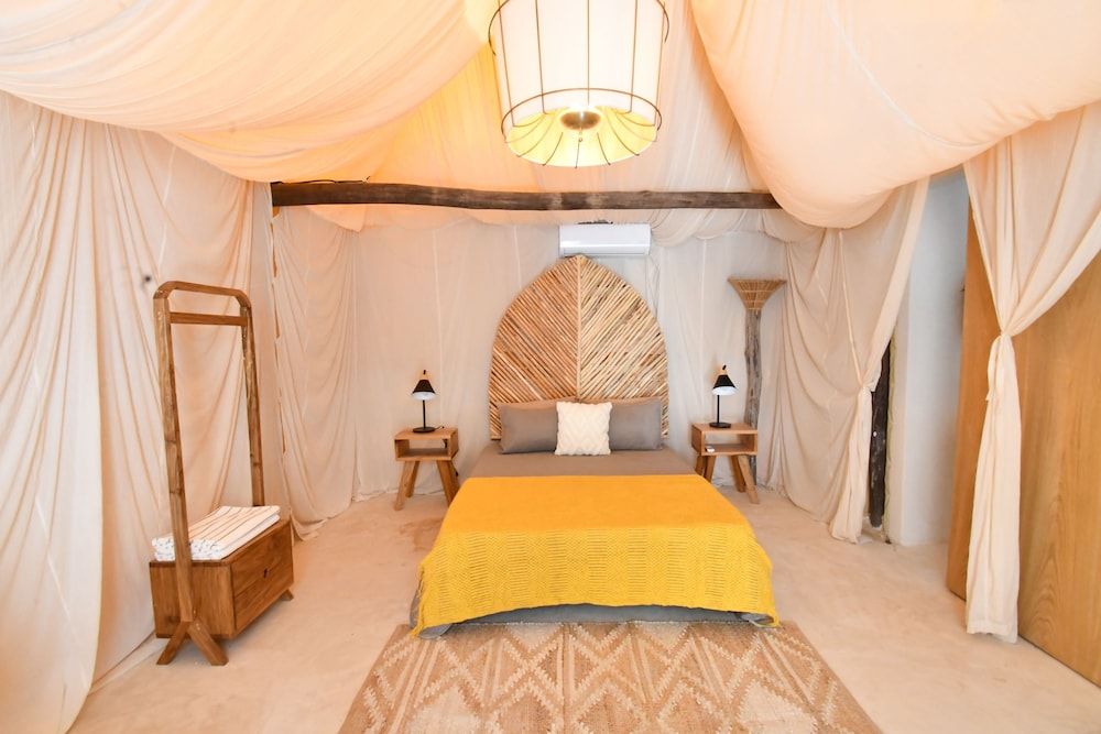 Arena y Mar Seaside Glamping Adults Only Deluxe Tent 3