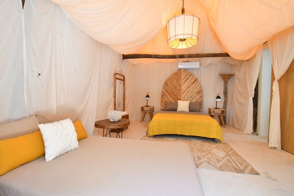 Arena y Mar Seaside Glamping Adults Only Deluxe Tent 20