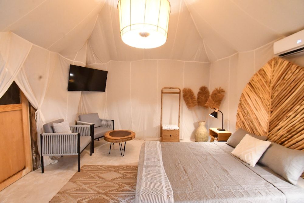 Arena y Mar Seaside Glamping Adults Only Superior Tent 12