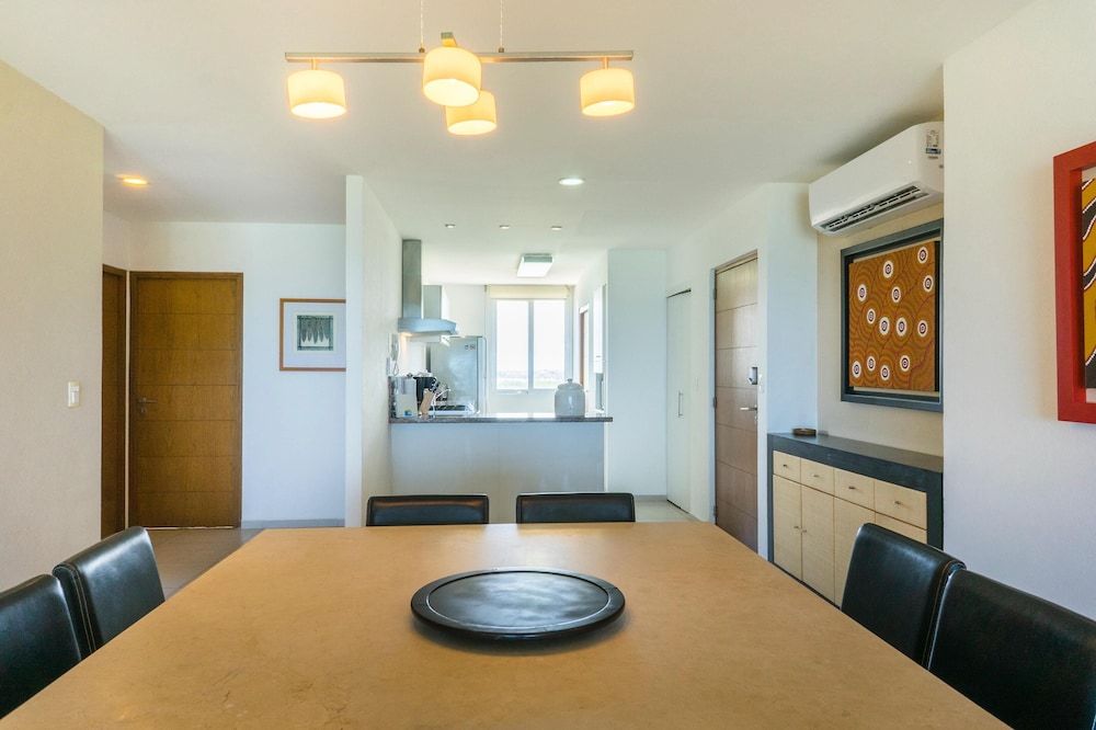 Amara by Andiani Deluxe Condo, Ocean View 18