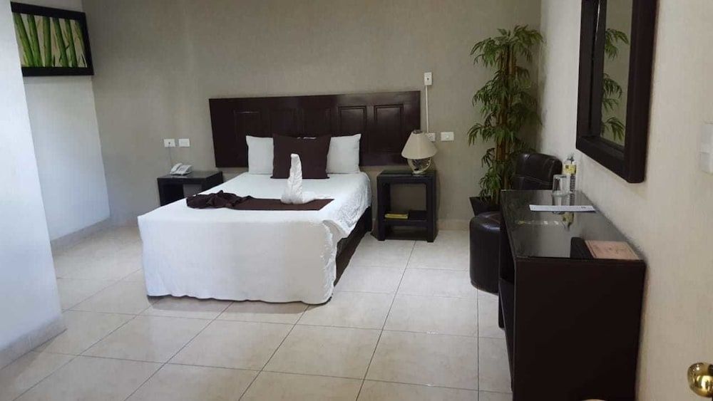 Hotel GYA Boutique Standard Room 2