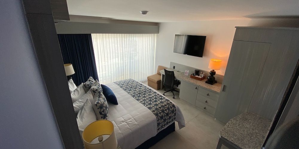 Hotel HBlue Malecón Standard Single Room 2