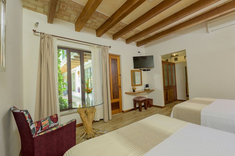 Casa Vertiz Room, 2 Queen Beds 4