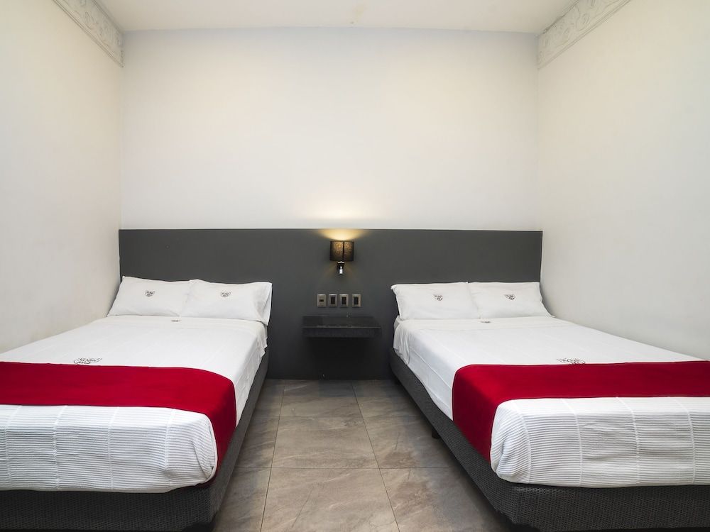 Hotel Río Puebla Centro Deluxe Room, 2 Double Beds 2