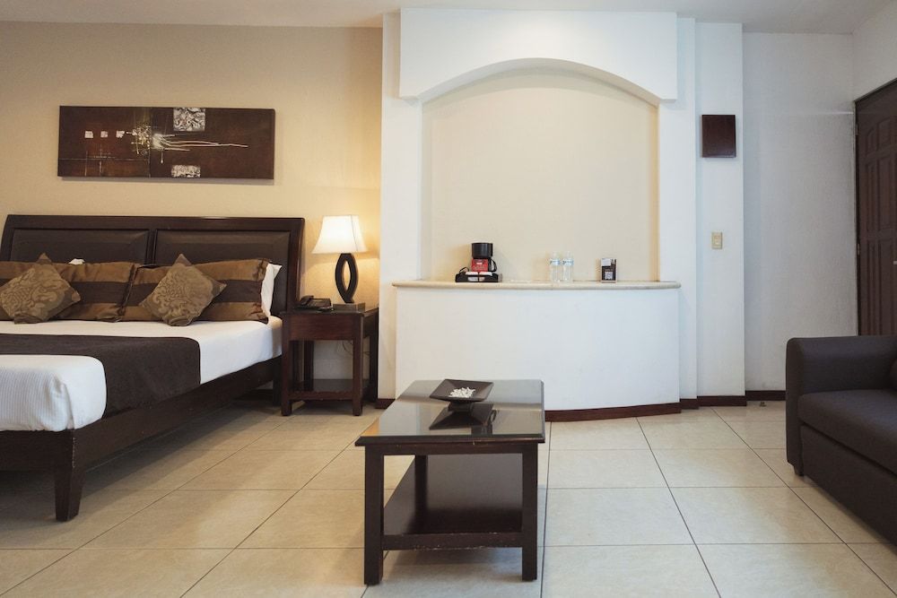 Hotel Posada Virreyes Superior Room (Boutique) 4