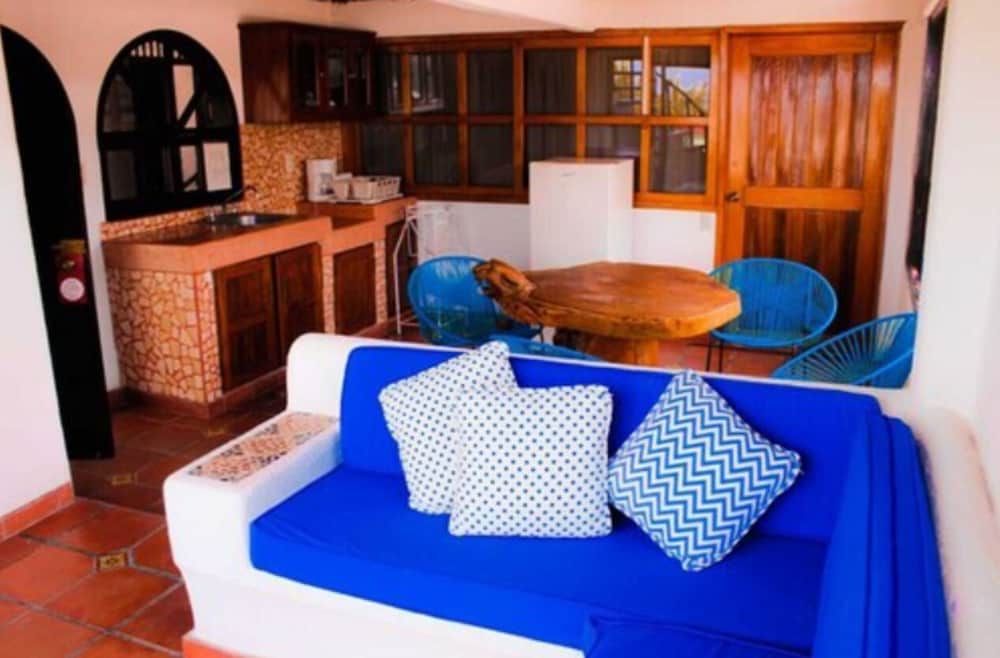 Hotel y Bungalows Acuario Premium Cabin, 1 Bedroom, Kitchenette, Beachfront