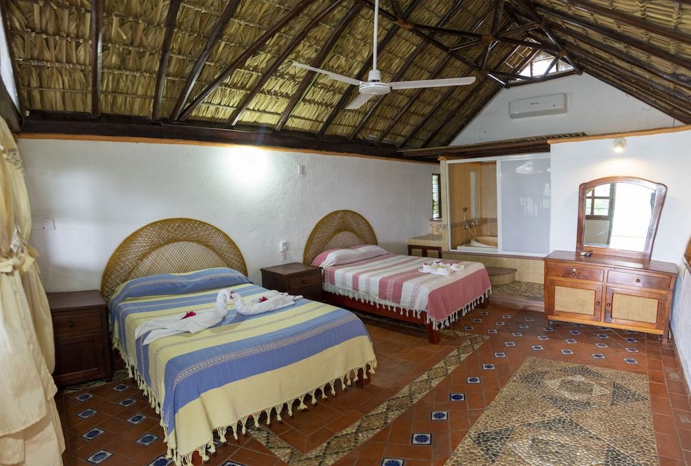Hotel y Bungalows Acuario Premium Cabin, 1 Bedroom, Kitchenette, Beachfront 6