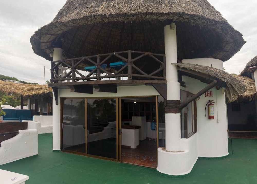 Hotel y Bungalows Acuario Premium Cabin, 1 Bedroom, Kitchenette, Beachfront 5