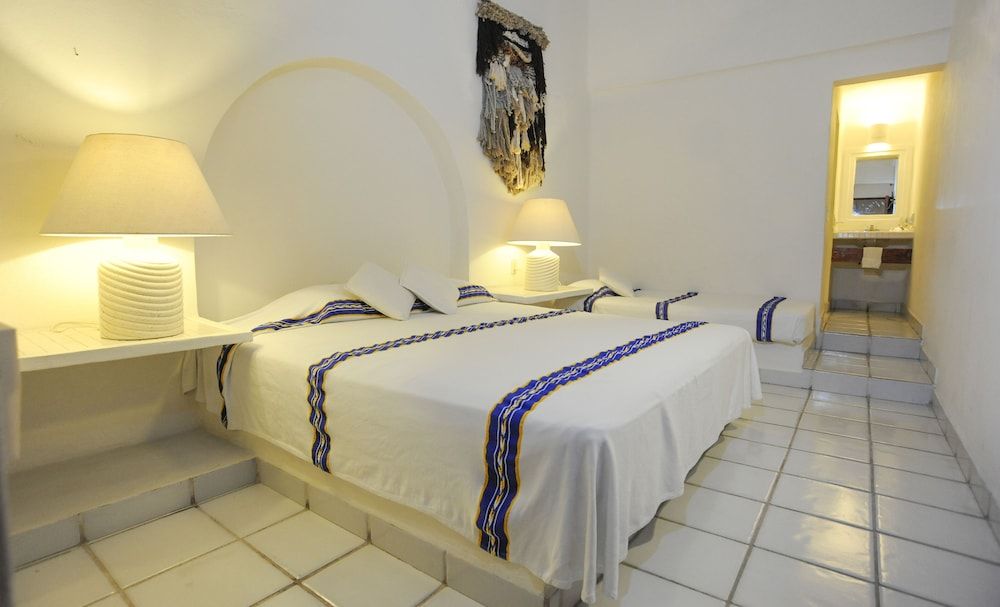 Apartment, 2 Bedrooms, Private Pool, City View