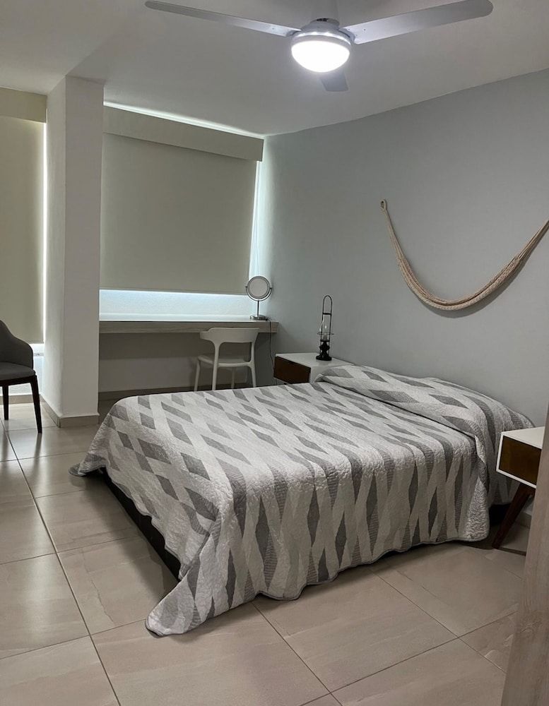 Apartment, 3 Bedrooms, Accessible, Balcony