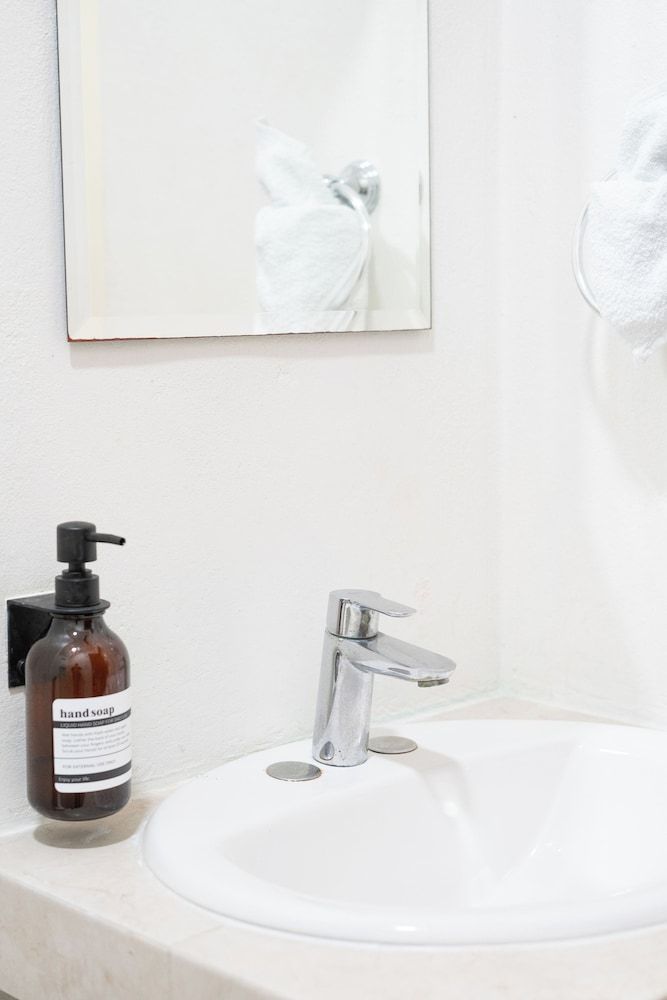 Hotel Makech Standard Quadruple Room 17