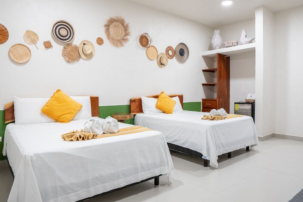 Hotel Makech Standard Quadruple Room 11