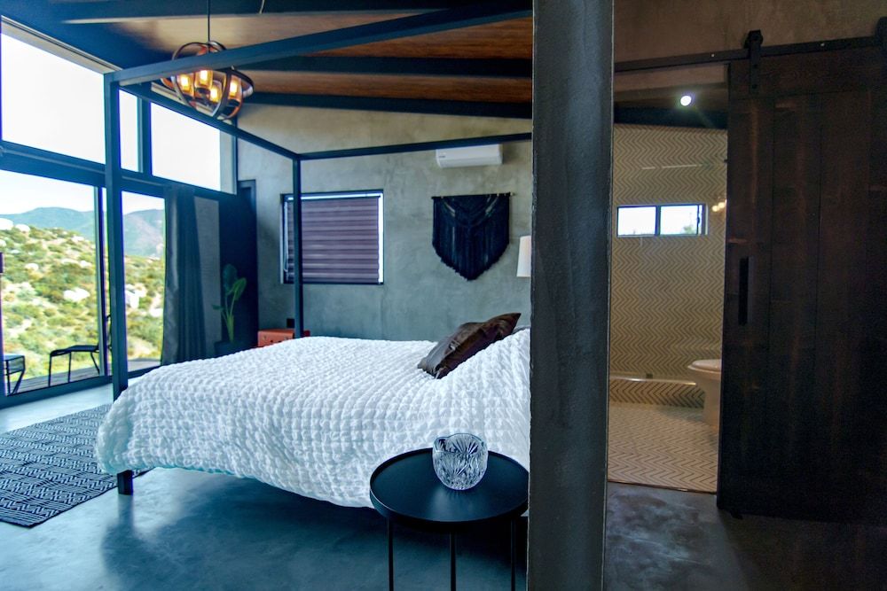 Prajna Valle de Guadalupe Double Room, Mountain View 9