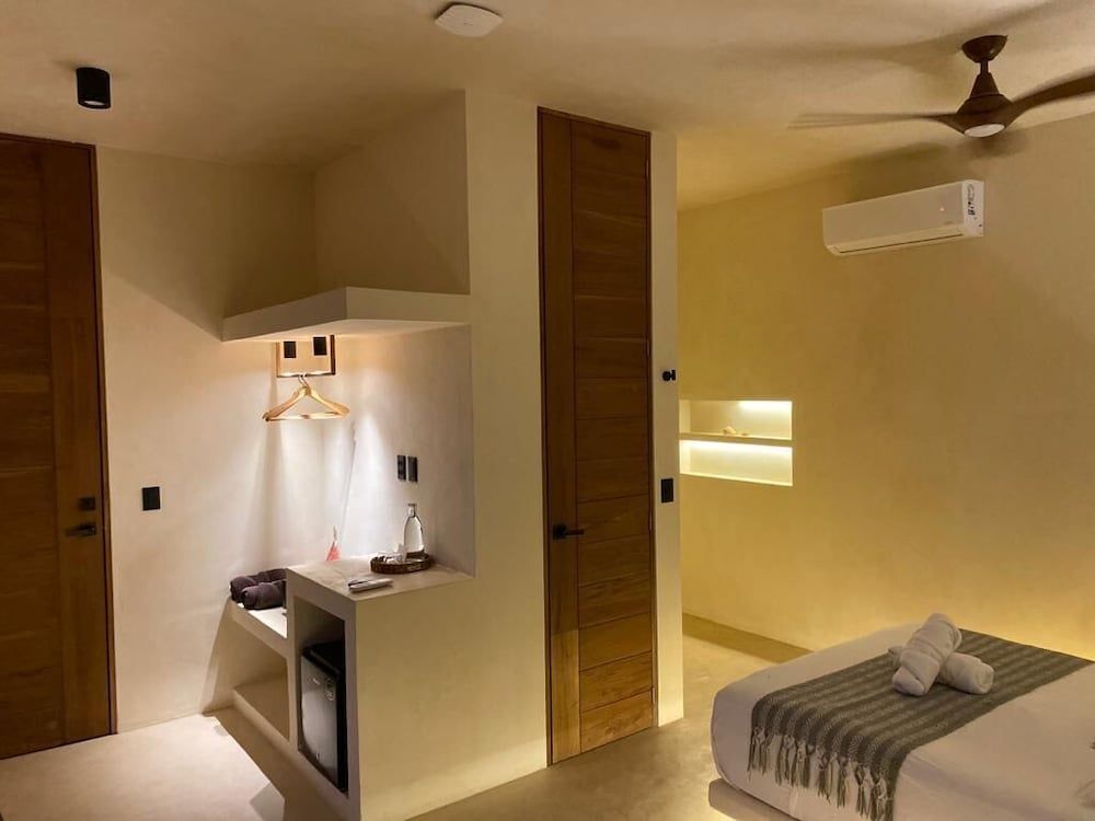 Tikul Hotel Boutique Comfort Double Room (Mangle) 6