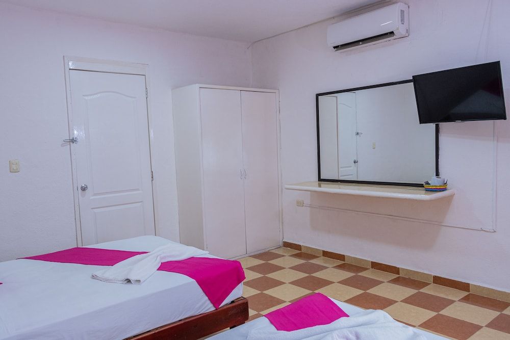 Standard Room, 2 Double Beds