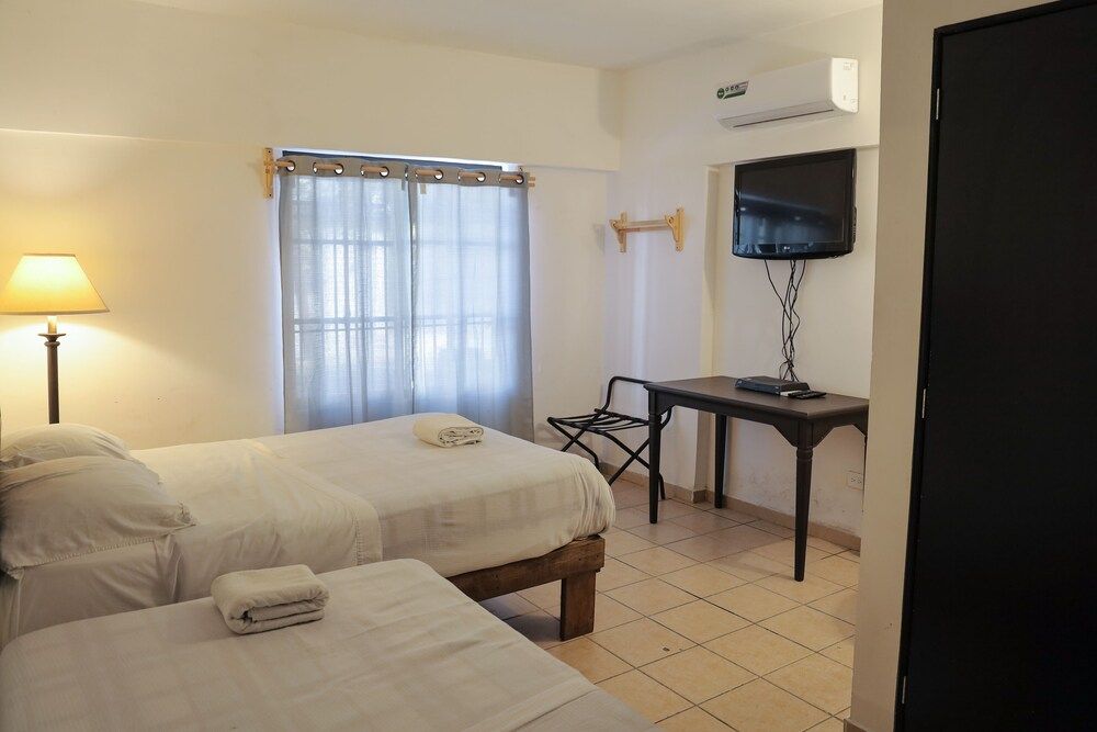 Room 8