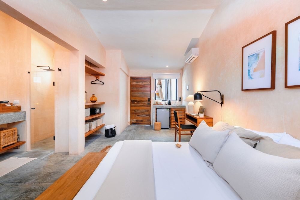 Malish Hotel & Spa Luxury Edition Elite Room, 1 Queen Bed, Ensuite, Garden View 3